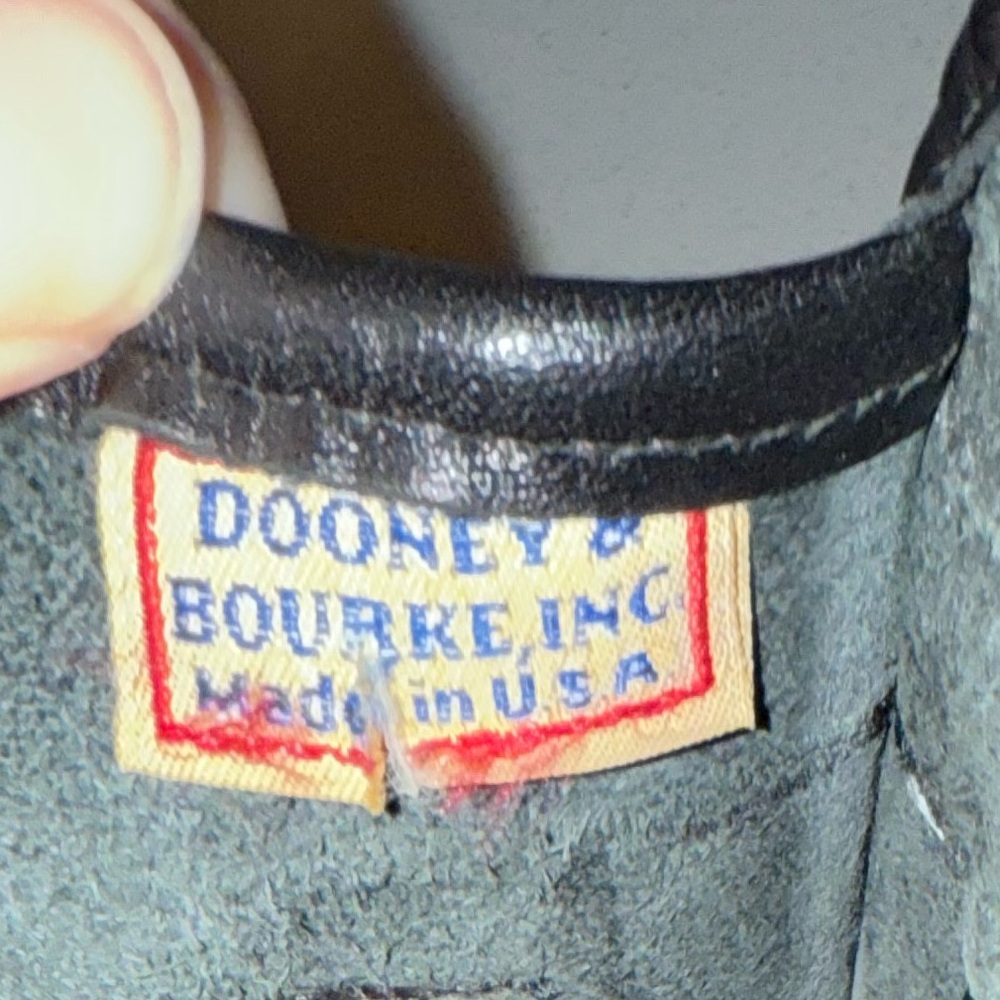 Vintage Dooney and Bourke P125 Pocket Equestrian East West Flap - Picture 4 of 5
